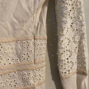 We the free cream lace crop top size xs